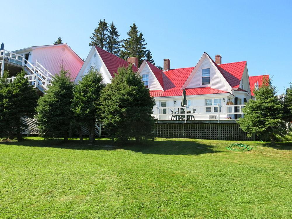 Tara Manor Inn St. Andrews By The Sea Buitenkant foto