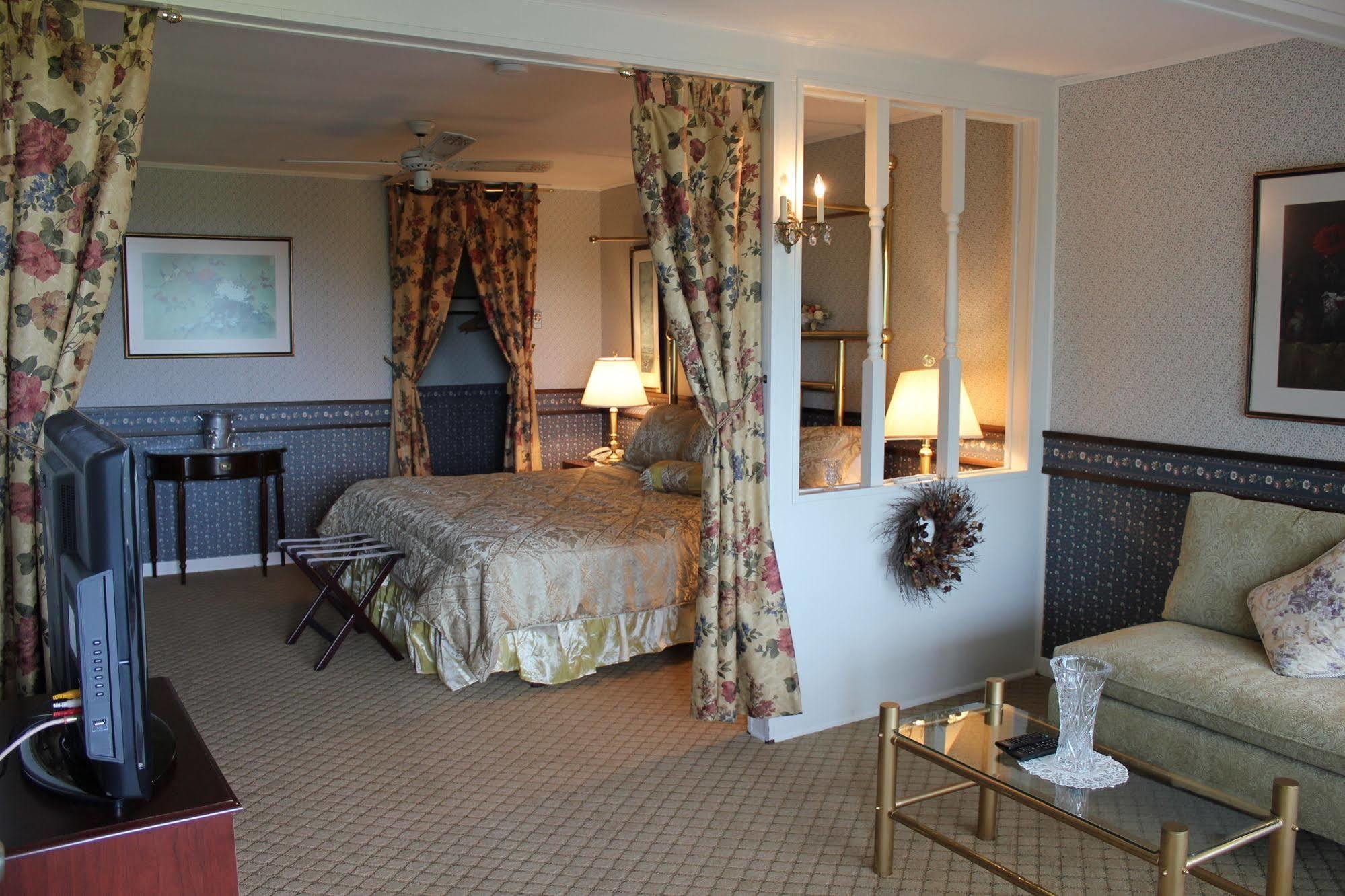 Tara Manor Inn St. Andrews By The Sea Buitenkant foto